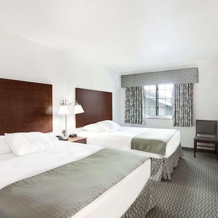 Days Inn By Wyndham Carroll Exteriér fotografie